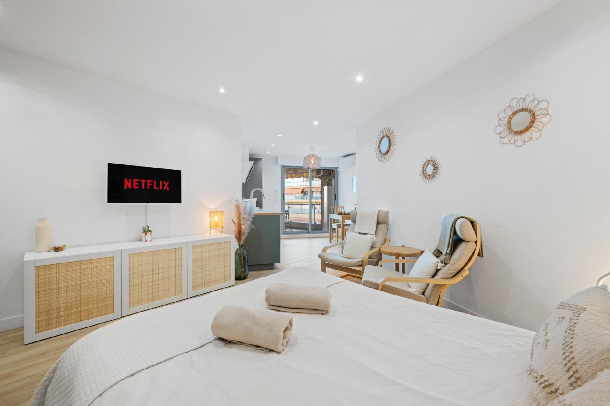 Appartement Bord De Mer « La Petite Ma-Line » カーニュ・シュル・メール エクステリア 写真